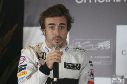 Mercedes estudia el fitxatge d’Alonso per reemplaçar Rosberg