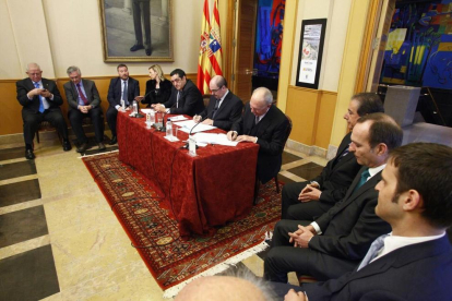 El presidente de Aragón, Javier Lambán, y el presidente de bonÀrea, Jaume Alsina, han firmado este viernes el convenio de colaboración.