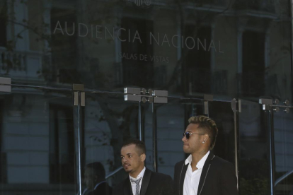 Neymar, en foto de archivo, cuando llegó a la Audiencia Nacional para declarar.