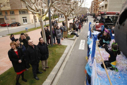 El acto central fue el desfile de carrozas, que contó con participantes locales y de otros municipios leridanos y de la Franja