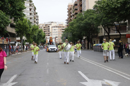 La Fecoll va protagonitzar una desfilada pels carrers de Lleida, coincidint amb el cap de setmana en què la capital del Segrià hauria d'haver celebrat la 41 edició de la festa.