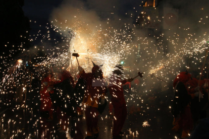 Imatges del correfoc de la Festa Major de Lleida 2018