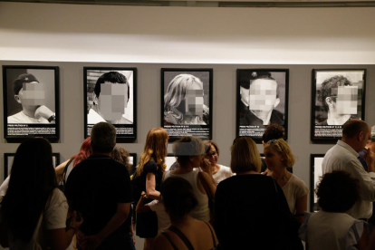 Imatges de la inauguració de l'exposició 'Presos polítics en l'Espanya contemporània' al Museu Comarcal de la Noguera de Balaguer