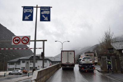 Camions ahir a la frontera d’Espanya amb Andorra.
