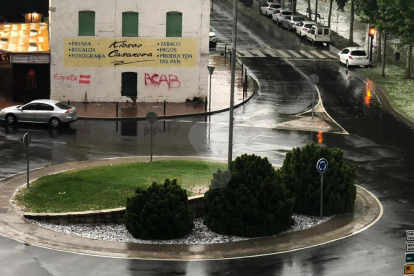 Imatges de les tempestes que van deixar pluja i pedra a les comarques de Lleida