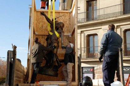 Els dos cabdills ilergets viatgen a Barcelona, on seran restaurats