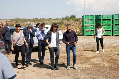 La consellera Jordà visita les zones afectades per les pedregades al pla de Lleida