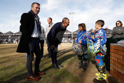 Àlex Márquez, aquest dijous al Moto Club Segre de Lleida al Campus Allianz Laps for Life 93. El seu germà Marc Márquez no hi ha pogut assistir a causa de l'operació