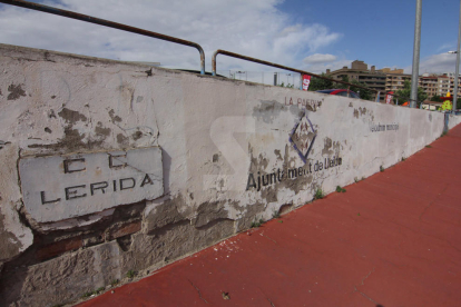 Imatges de l'estat actual del velòdrom de Lleida