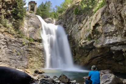 Cascada del riu Noguera Ribagorçana, a prop de Senet.