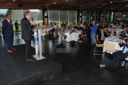 Encabezado por el presidente de la Generalitat, Quim Torra, y con la participación de 200 empresarios.