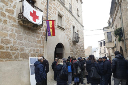 Va commemorar el 81 aniversari dels bombardejos que el dia de Nadal del 1938 va patir aquest municipi de les Garrigues per part de l'exèrcit franquista.