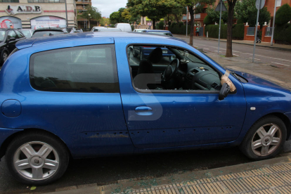 Trenquen vidres de cotxes a la Zona Alta de Lleida