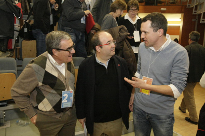 Ros, Iceta i Ordeig xarren després de la celebració del congrés dels socialistes a Lleida.