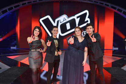 Els quatre finalistes del concurs musical de Telecinco: Thais, Mario, Irene i Carlos.