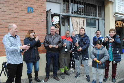 La pastisseria Rosita de Castellserà va repartir 10.000 euros amb el número 73348, comprat a Ivars.