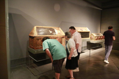 El Museu de Lleida ha recibido esta semana a numerosos visitantes interesados en las obras en litigio. 