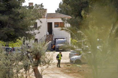 Imagen de la vivienda en Teulada donde fue capturado el presunto yihadista. 