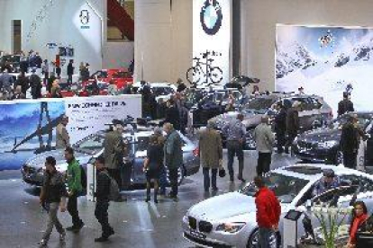 Los cien años de BMW aparcan en el museo del automóvil de Bruselas