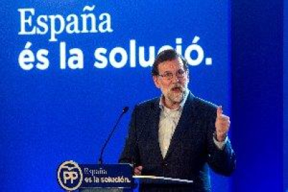 Rajoy arremete contra PSC y avisa que solo el voto al PP tiene un destino claro