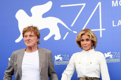 Robert Redford y Jane Fonda desembarcaron ayer en la Mostra.