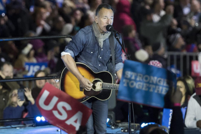 Los seguidores de Springsteen están a la espera de saber novedades de su CD anunciado para 2017. 