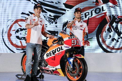 Marc fue el encargado de destapar la nueva Honda,