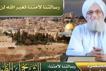 Una captura del vídeo del líder de Al Qaeda, Ayman Al Zawahiri.