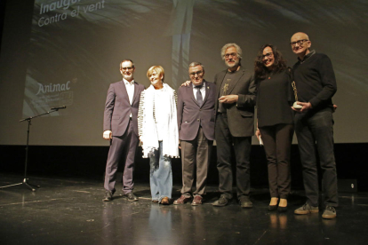 Francisco Vargas, Montse Parra, Àngel Ros, Michael Dudok de Wit, Carolina López i Ygor Kovalyov, ahir durant la inauguració.