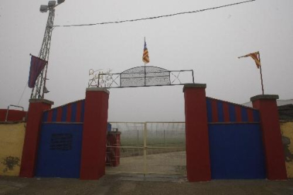 El camp de Vilanova de la Barca on es va jugar el partit entre l’Escola de la Noguera i el Cervera B.