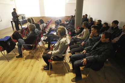 Famílies ahir a la Universitat de Lleida.