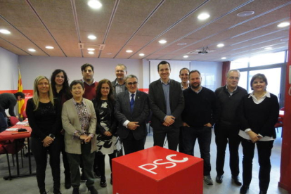 Foto de família de l'esmorzar del PSC de Lleida.