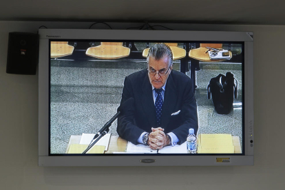 Imatge del monitor instal·lat a la sala de premsa de l'Audiència Nacional Luis Barcenas