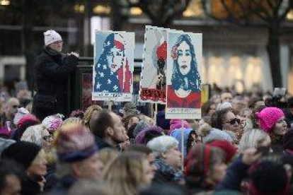 Miles de mujeres abarrotan Washington para una marcha que puede ser histórica