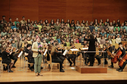 El Auditori acogió la clausura de la semana cultural del Conservatori, con una cantata basada en la ópera ‘Follet’, de Enric Granados.