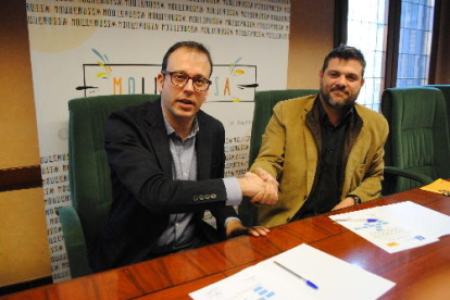 Marc Solsona con el líder de ERC, Engelbert Montalà. 