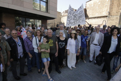 Manifestació de suport a Josep Pàmies el dia del judici per conrear cànnabis, del qual va sortir absolt.