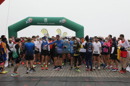 La 40 edición contó con 400 participantes en la carrera y 200 en la caminata