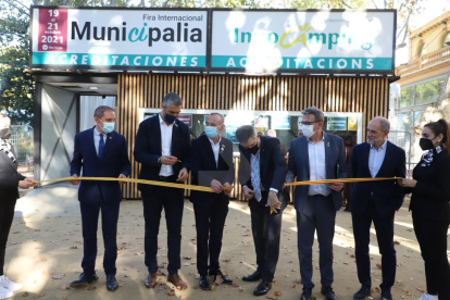 El salón Municipàlia de Lleida abrió las puertas de la 21.ª edición convertido en el primer certamen especializado en equipamientos urbanos del Estado que vuelve a la plena presencialidad desde el inicio de la pandemia del coronavirus.