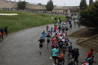 La 40 edición contó con 400 participantes en la carrera y 200 en la caminata