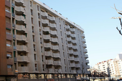 81 habitatges  VPO Plaça dels  Pagesos, Passeig de Ronda,aparellador de l'obra , Albert Gombau