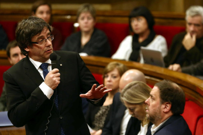 Puigdemont, durante una de sus intervenciones en la sesión de control  de ayer al Govern.