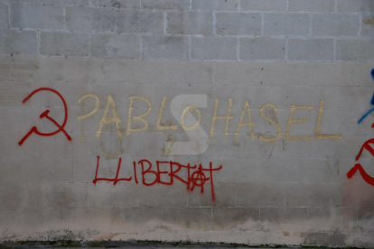 Desperfectes a Lleida després dels aldarulls de la manifestació contra la detenció de Pablo Hasel