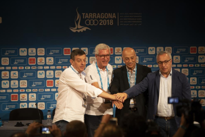 Un momento de la ceremonia de clausura de los Juegos Mediterráneos, que tuvo lugar ayer en Tarragona.