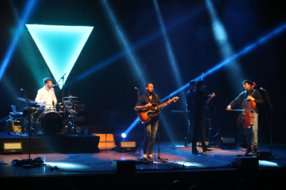 El grupo Blaumut, durante el último concierto que ofreció en el Auditori de Lleida. 