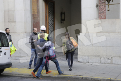 Detinguts Joan Reñé i 25 persones més en una operació contra la 