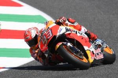 Lorenzo dóna a Ducati la seua primera victòria i Màrquez es queda sense puntuar