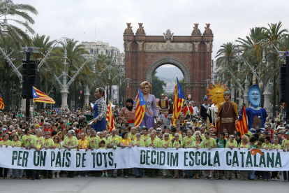 Imagen de archivo de una manifestación a favor de la escuela catalana.