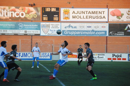 El Mollerussa va jugar dimecres un amistós amb el Lleida Juvenil.