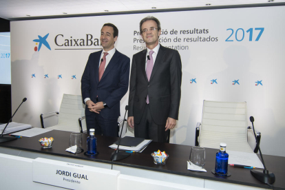 Gonzalo Gortázar i Jordi Gual van presentar els resultats.